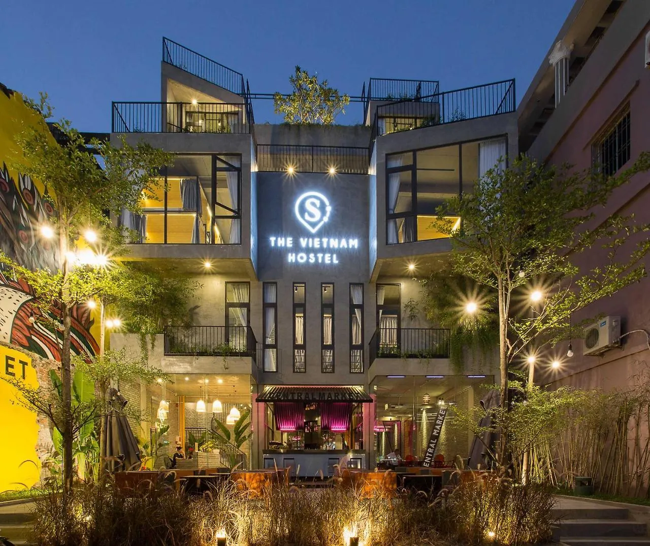 The Vietnam Hostel Da Nang 0*,  Vietnam